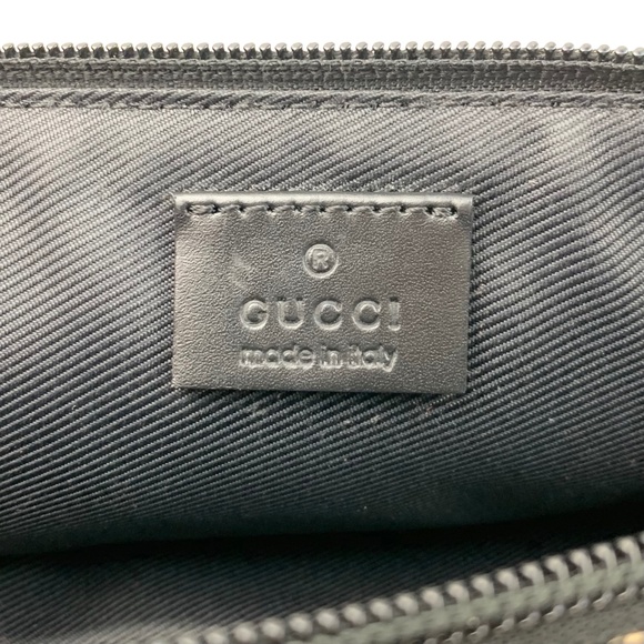 GUCCI Monogram Boat Pochette - Picture 12 of 13